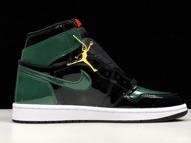 Retro Black Orange-Fir SoleFly x Team Air Jordan OG High AV3905-038 1 0710
